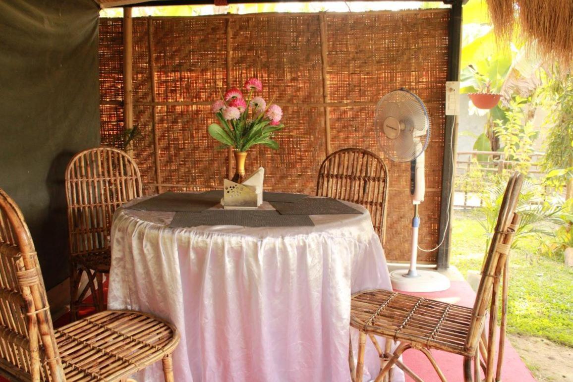Kanoka Village Resort Majbat Bagian luar foto