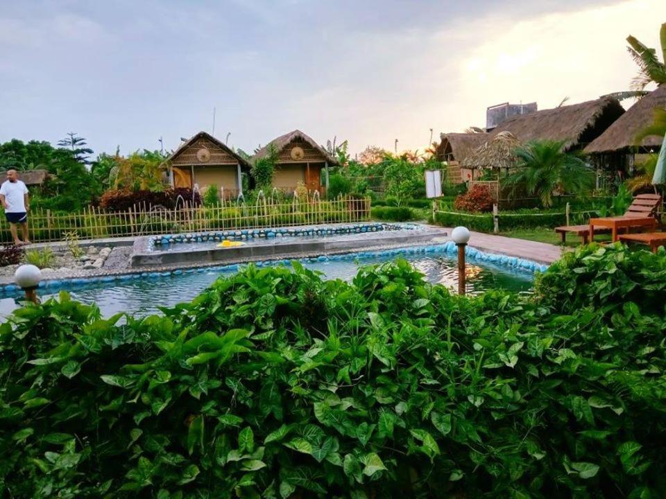 Kanoka Village Resort Majbat Bagian luar foto